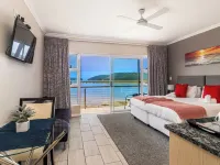 Phoenix Lodge and Waterside Accommodation Hotels in Knysna