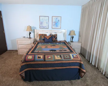 Lakescape 3 Bedroom Condo by RedAwning Hotels in Stateline