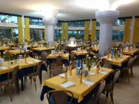 Hotel Vina de Mar - breakfast