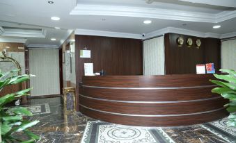 Safari Hotel Apartments