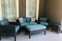 John Henry Bed & Breakfast Hotels in Cherry Valley