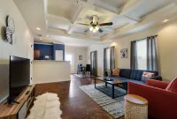 20% OFF Updated 3BR 2.5BTH Townhome - Pet-friendly - Fast WiFi-Driveaway Parking