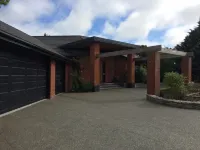 Large Holiday Home in Rolleston Hotels in Rolleston