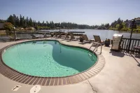 Lakeshore Inn Hotels in Lake Oswego