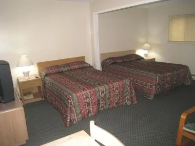 Beach Grove Motel
