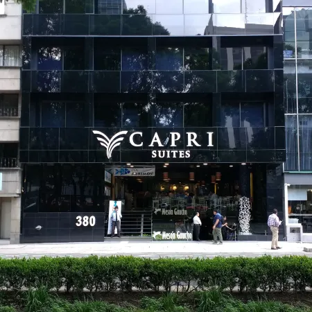 Suites Capri Reforma Ángel 380 Отели рядом с достопримечательностью «Торре-Майор»