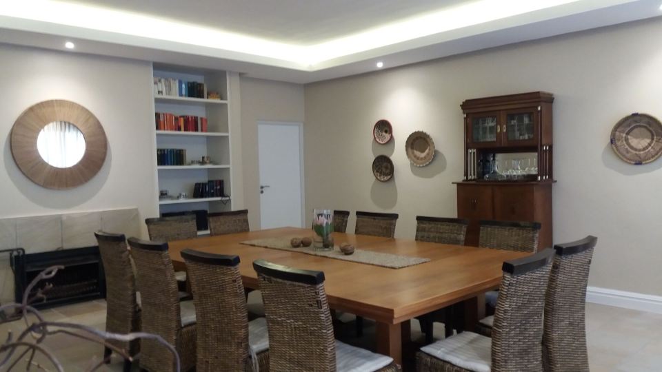 La Roche Guest House