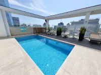 Hotel Britania Crystal Collection - Rooftop Pools