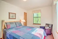 Cozy, Secluded Davis Cabin on 60 Wooded Acres - 3-Star