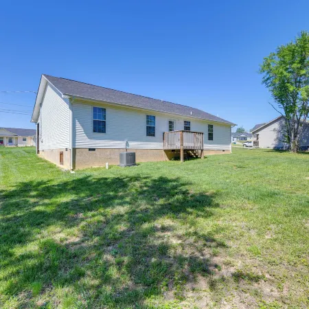 2 Mi to Douglas Lake, Boat Ramp White Pine Home!