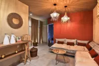 호텔 레 로슈 누아르