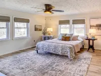 Lake Hudson Home w/ Patio in Locust Grove Hotels in Mayes County