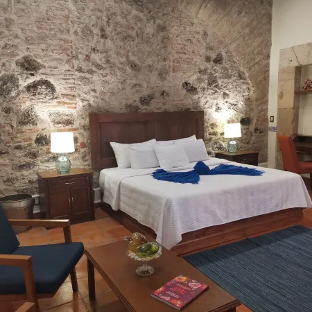 Hotel Mesón Santa Clara