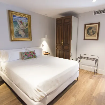 Hotel Oleum - Parking Gratuito Reserva Previa