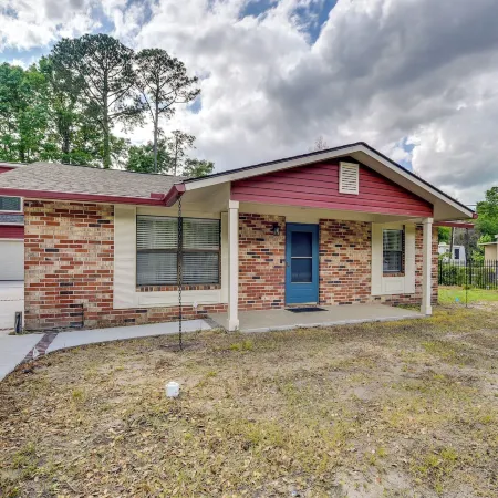 < 1/2 Mi to Old Town: Cozy Bluffton Getaway