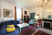 Le Manoir de Panduonec Hotels in Ploumagoar