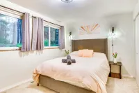 Classic Woodinville Wine Country Escape!