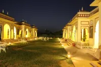 The Grand Barso (A Luxury Heritage) Hotels near Asht Dhatu Gate