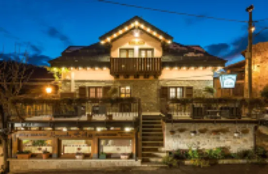 隆卡德思蒂酒店