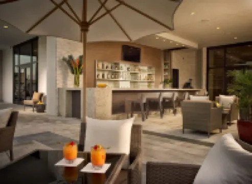 EB Hotel Miami Airport