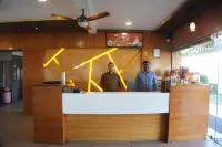 Hotel Rejoice Hotels in Palanpur