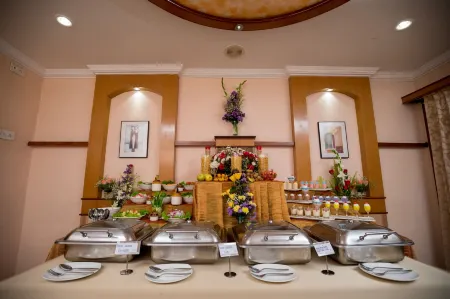 Hotel Kodai International Отели в г. Диндуккал