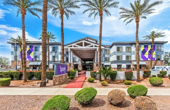 希爾頓菲尼克斯東邁措沃Spark