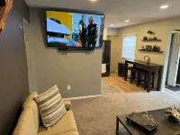 Hilltop Heights Home.  Safe neighborhood minutes from downtown. - 4-Star