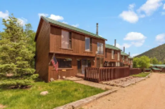 Cozy condo with great views of West Spanish Peak and Cuchara Mountain Park!