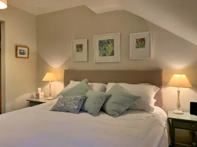 Ingleby Manor - Manor Cottage