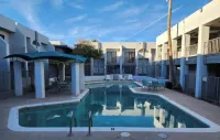 Las Palmas Airport Inn - piscina
