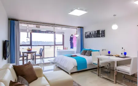 Gocang Nemoyiggum Отели рядом с достопримечательностью «Chan Yun Temple»