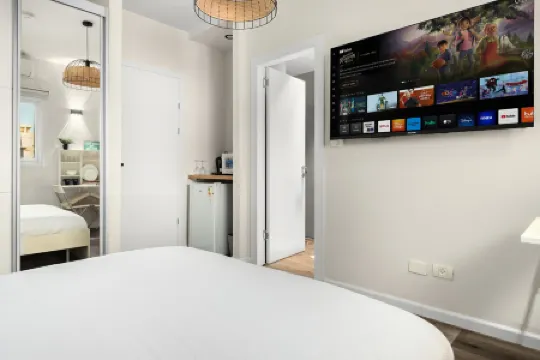 Netanya Beach & Pool Cozy Studio Отели рядом с достопримечательностью «Netanya»