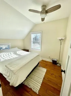 "That Cute BNB" 2-Bedroom home in prime location!