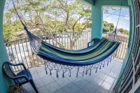 Full Home+Pool with Two Separate Studios First Floor+Pool Table 5 Min from Beach