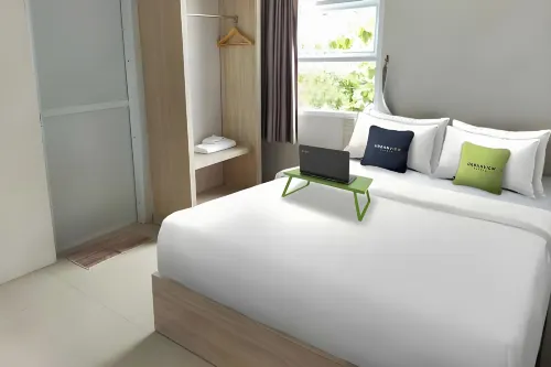 Urbanview Hotel Bari Syariah Palembang by RedDoorz Hotels in Kemuning