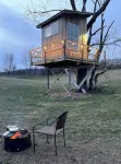 Treehouse at Fairview Farms