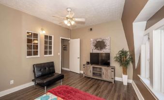 Monmouth Loft 3 Heart of Newport