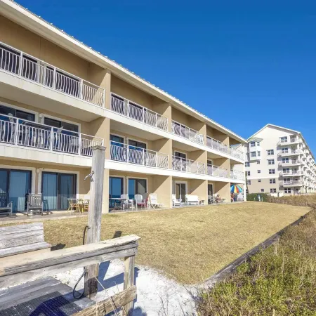 Gulf View Getaway at Crystal Villas