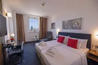 Grand Beach Hotel - Pools