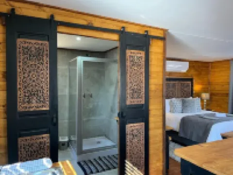 River Rock Lodge
