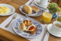 Villa Hegus No Alto da Boa Vista - breakfast