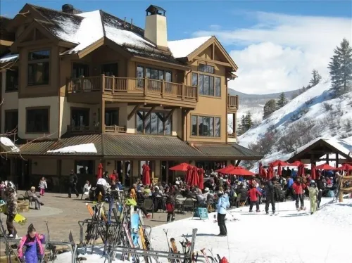 Must See - Million $$$ Townhome - Best Value - Ideal Location Close to Lift