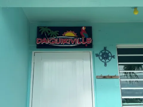 Come, Enjoy & Relax Casa DaiquiriVille, Culebras Hotels near Flamenco Beach