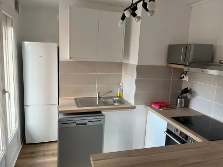 Appartement de Standing Proche des Quais ! Centre Ville Rive Gauche ! Spacieux !