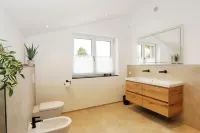 Penthouse suite with romantic whirlpool in privacy. Ideal for couples