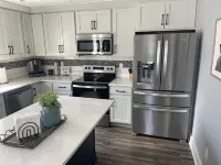 Charming 3-bedroom, 2-12/ bath house with AC, WiFi in peaceful Fortville