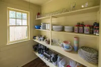 The Hansell House, your Downtown Thomasville Destination! Family + Pet Friendly!