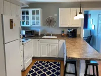 Unique Apartment above Lake Time Brewery in Downtown Clear Lake Hotels in Clear Lake