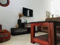 Spacious 1-bedroom rental unit next to the beach